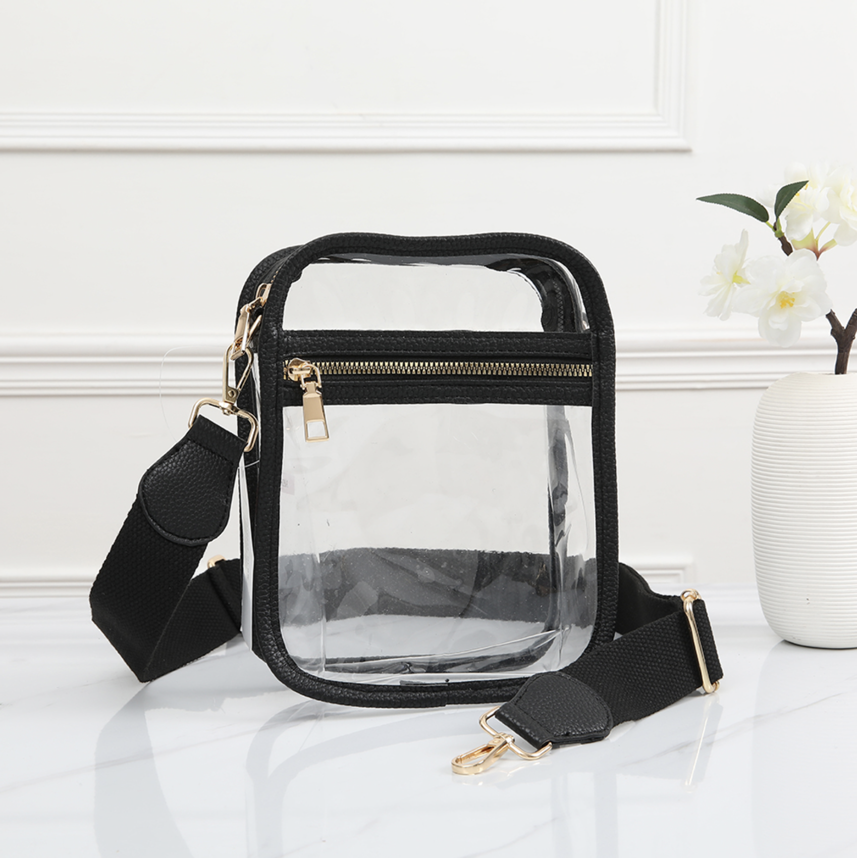 Be Clear Handbags — NEWMARK SHOWROOM